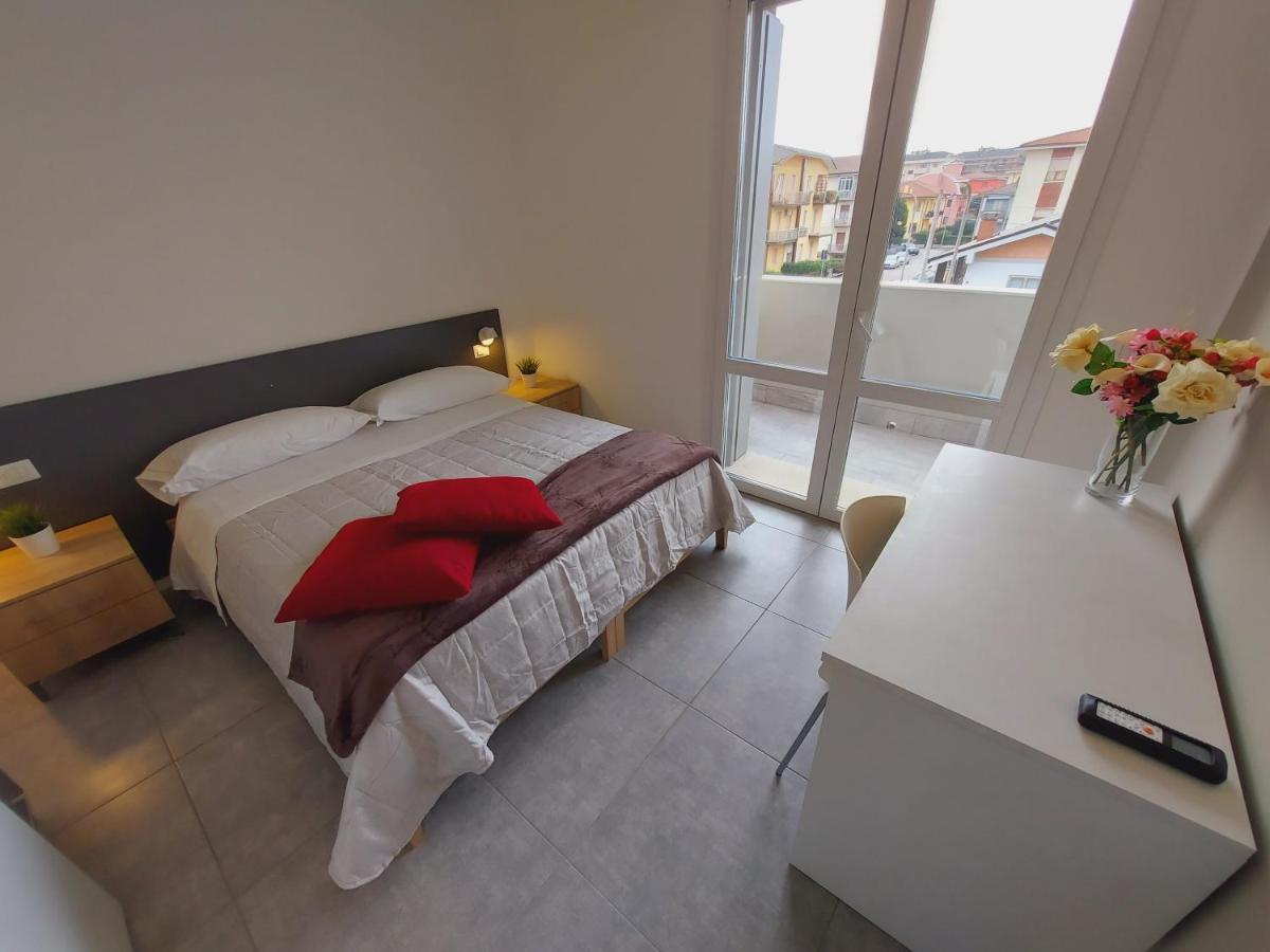 Residenza Delizia Camere & Appartamenti "Residenze Del Cuore" Verona Exterior photo